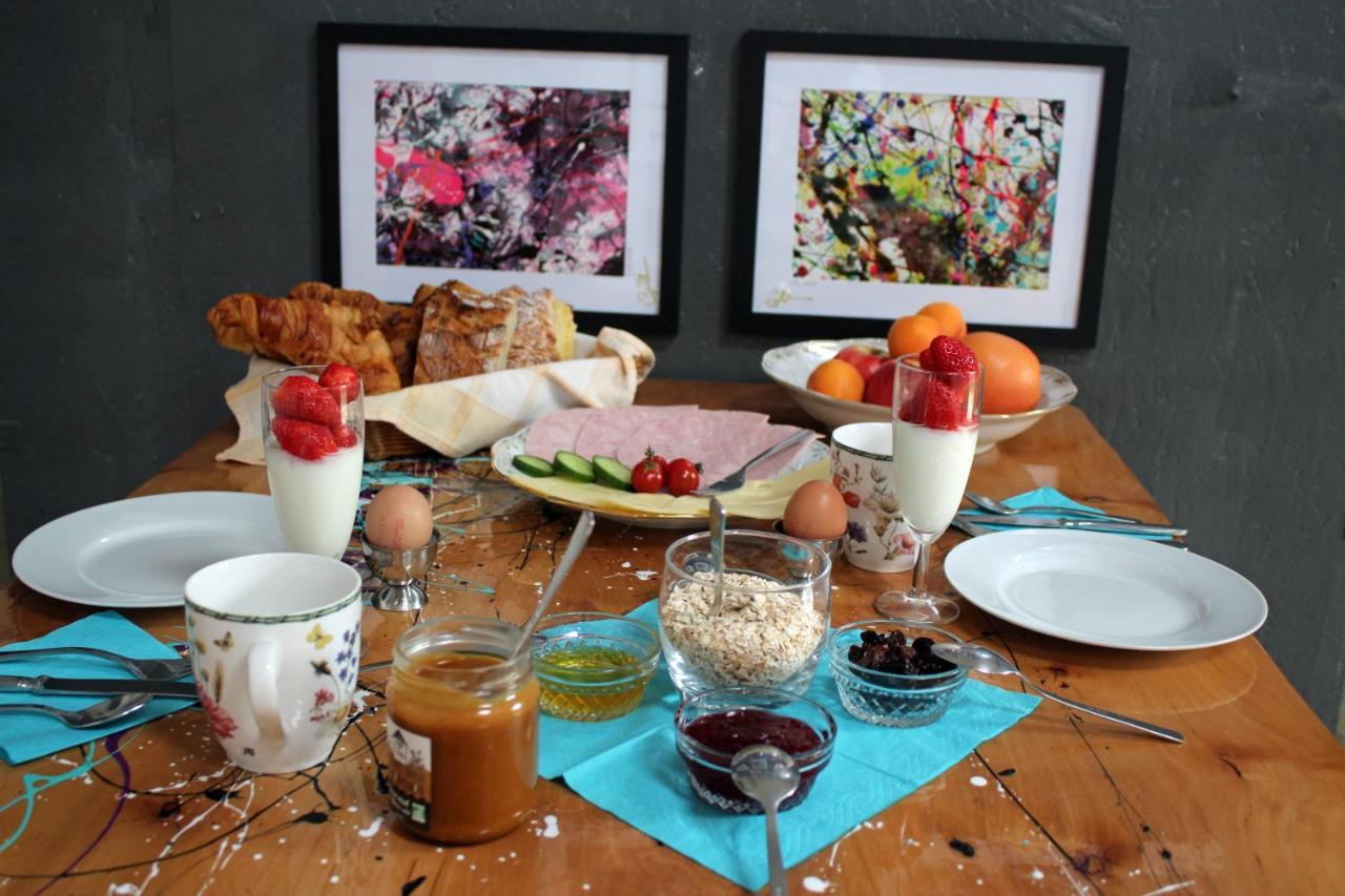 Bnb Maison D'Art Breakfast In The Art Gallery ปลูบาซลาเนค ภายนอก รูปภาพ